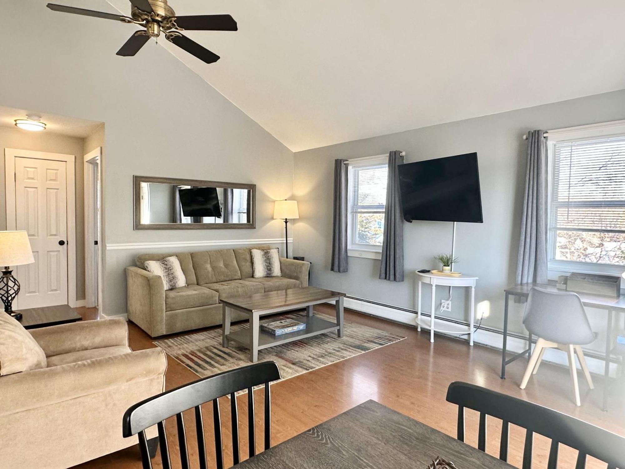 3 Bedroom Private Pondside View New Reno Moose Lodge Bar Harbor Exterior foto